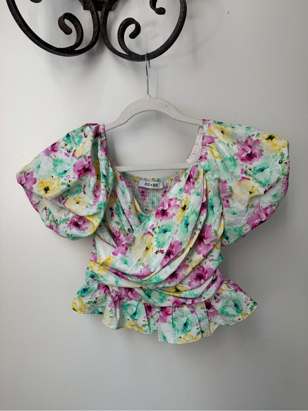 DO+BE Mint Multi Floral Puff Sleeve Wrap Blouse
